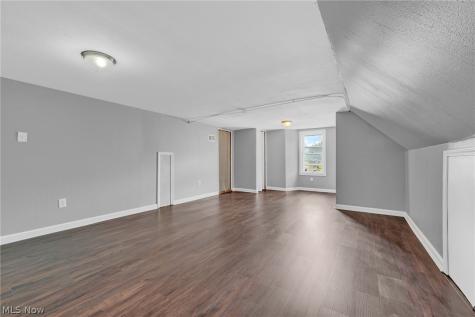 4438 Pearl Road Cleveland OH 44109