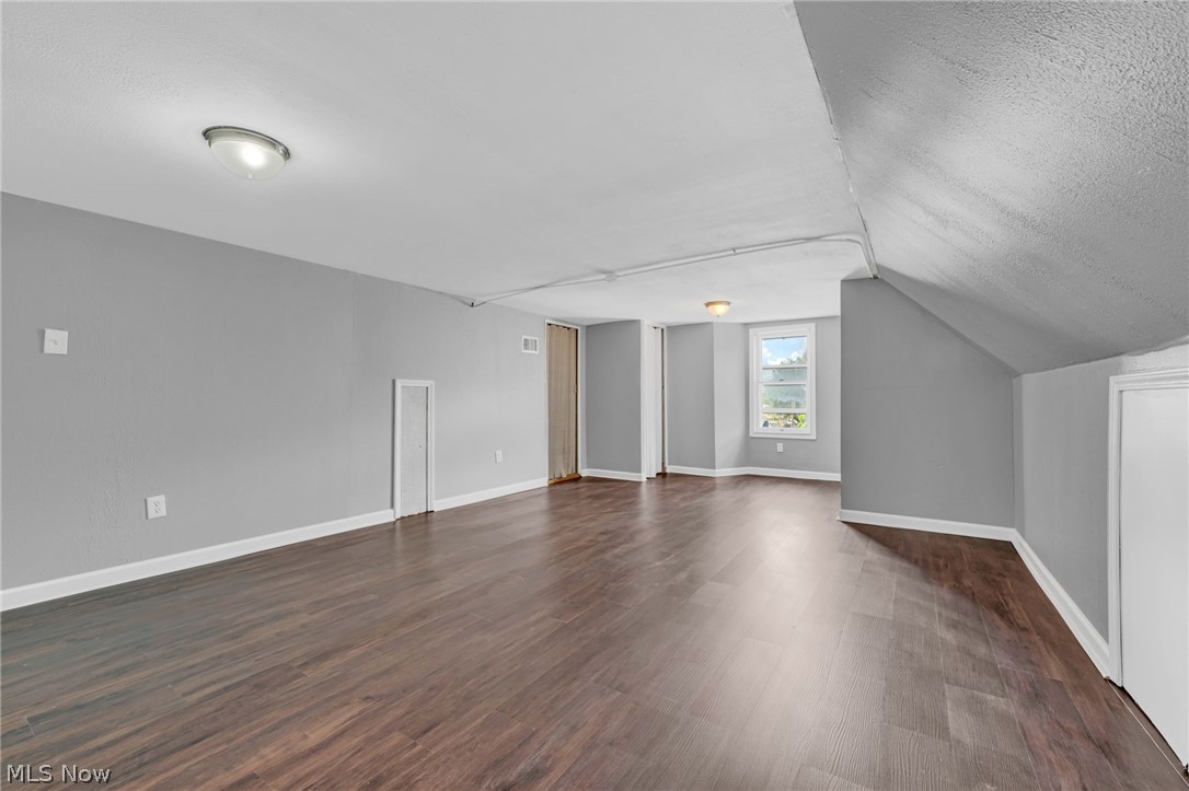4438 Pearl Road Cleveland OH 44109
