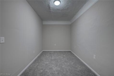 4438 Pearl Road Cleveland OH 44109