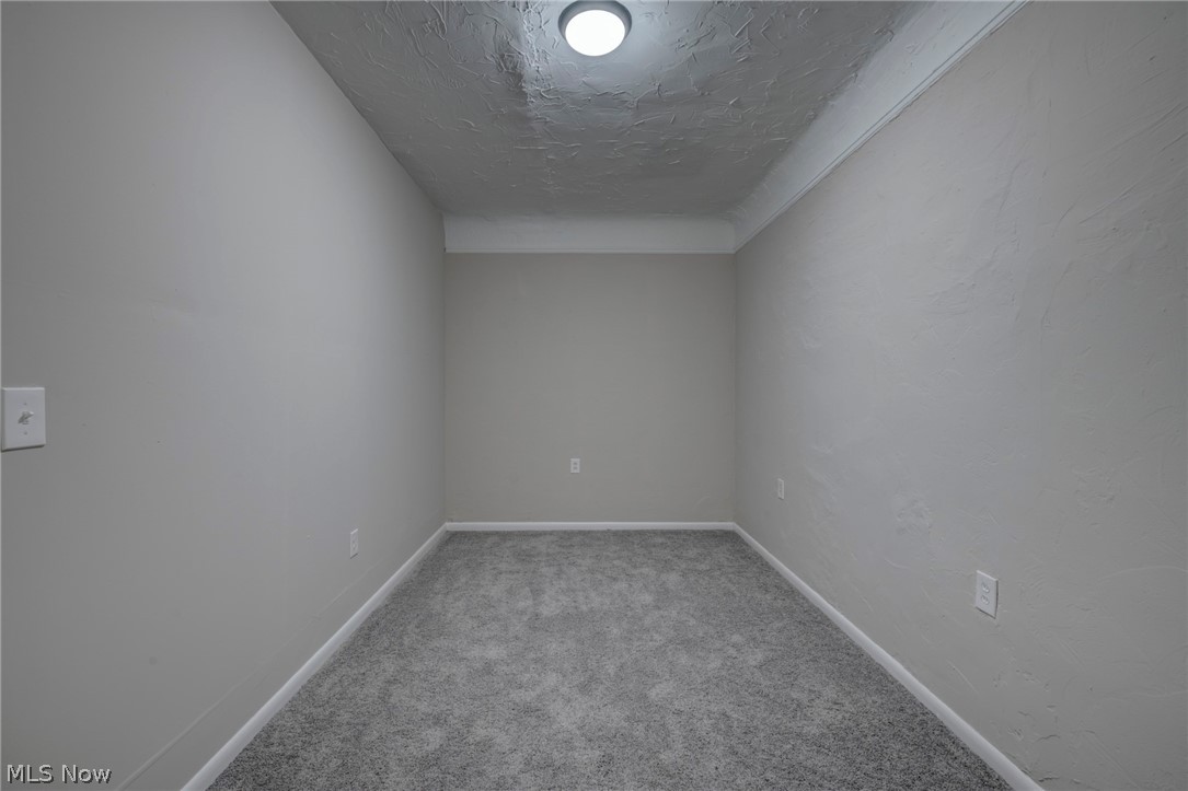 4438 Pearl Road Cleveland OH 44109
