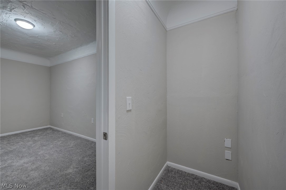 4438 Pearl Road Cleveland OH 44109