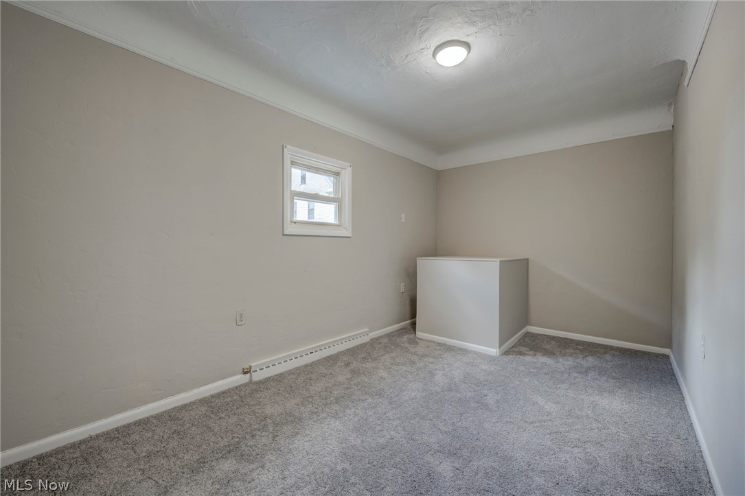4438 Pearl Road Cleveland OH 44109