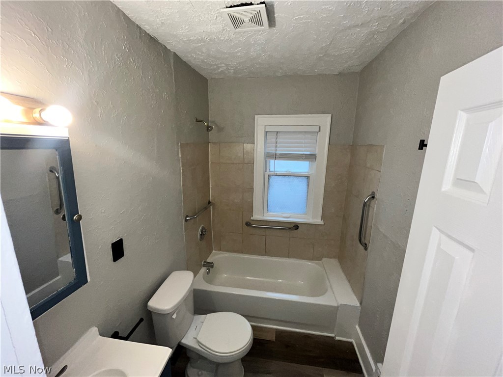 2797 E 125th Street Cleveland OH 44120