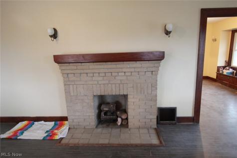 56 N Osborn Youngstown OH 44509