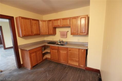 56 N Osborn Youngstown OH 44509