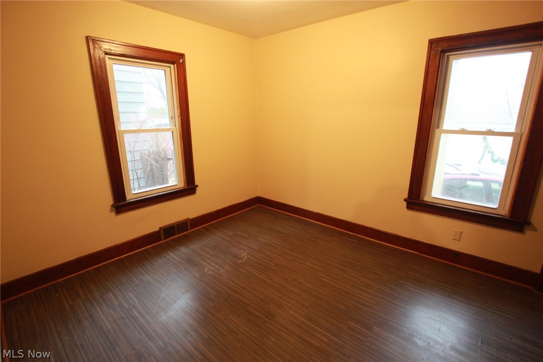 56 N Osborn Youngstown OH 44509