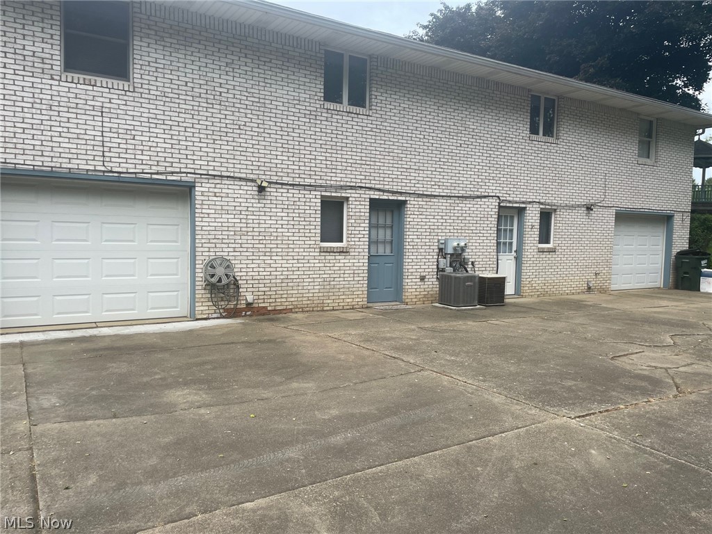 6218 Island Drive Canton OH 44718