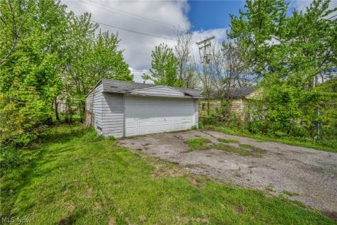 3660 E 117th Street Cleveland OH 44105
