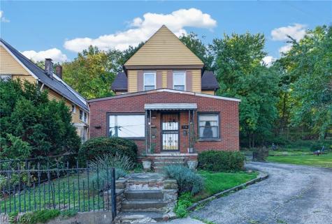 2117 Fairview Avenue Cleveland OH 44106