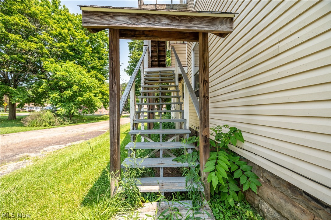 929 N Market Street Lisbon OH 44432