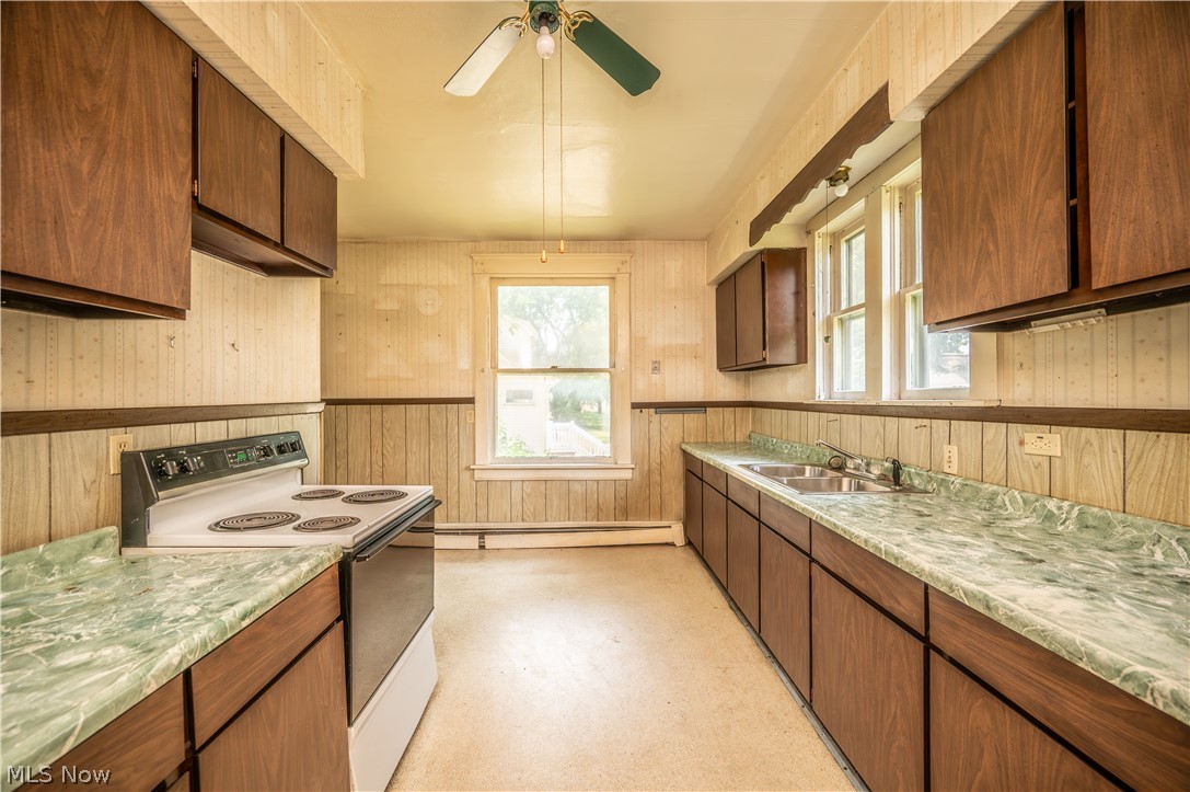 929 N Market Street Lisbon OH 44432