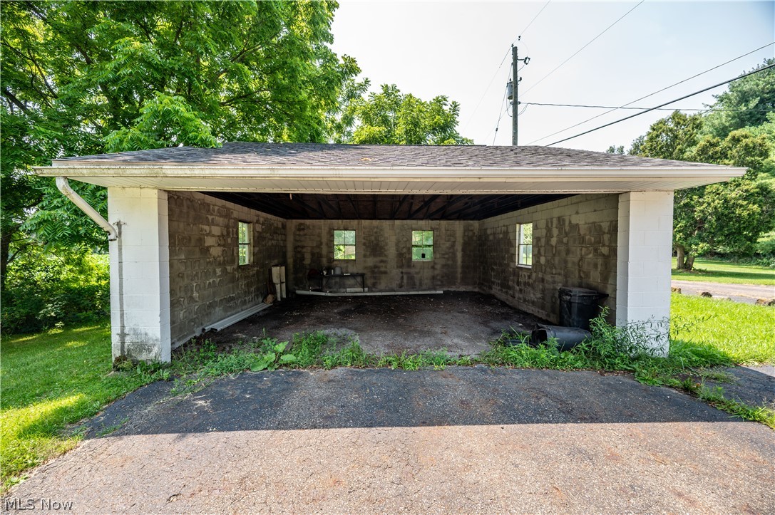 929 N Market Street Lisbon OH 44432
