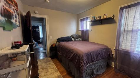 3234 W 110th Street Cleveland OH 44111