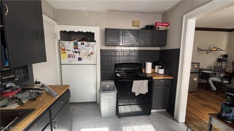 3234 W 110th Street Cleveland OH 44111