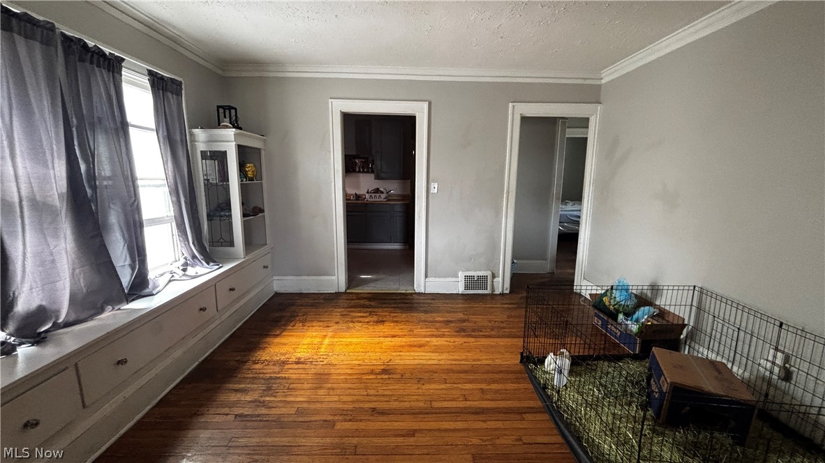 3234 W 110th Street Cleveland OH 44111