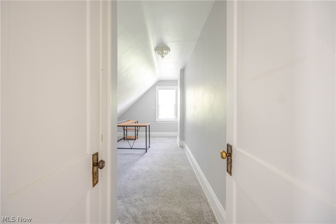2939 E Derbyshire Road Cleveland Heights OH 44118