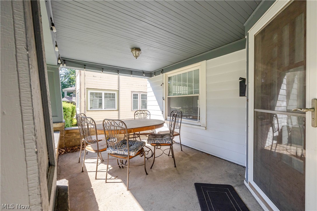 2939 E Derbyshire Road Cleveland Heights OH 44118