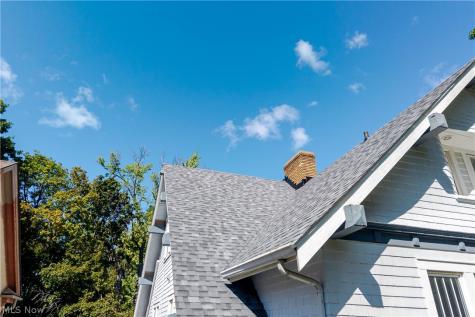 2939 E Derbyshire Road Cleveland Heights OH 44118