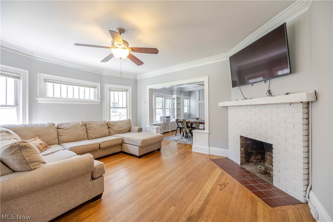 2939 E Derbyshire Road Cleveland Heights OH 44118