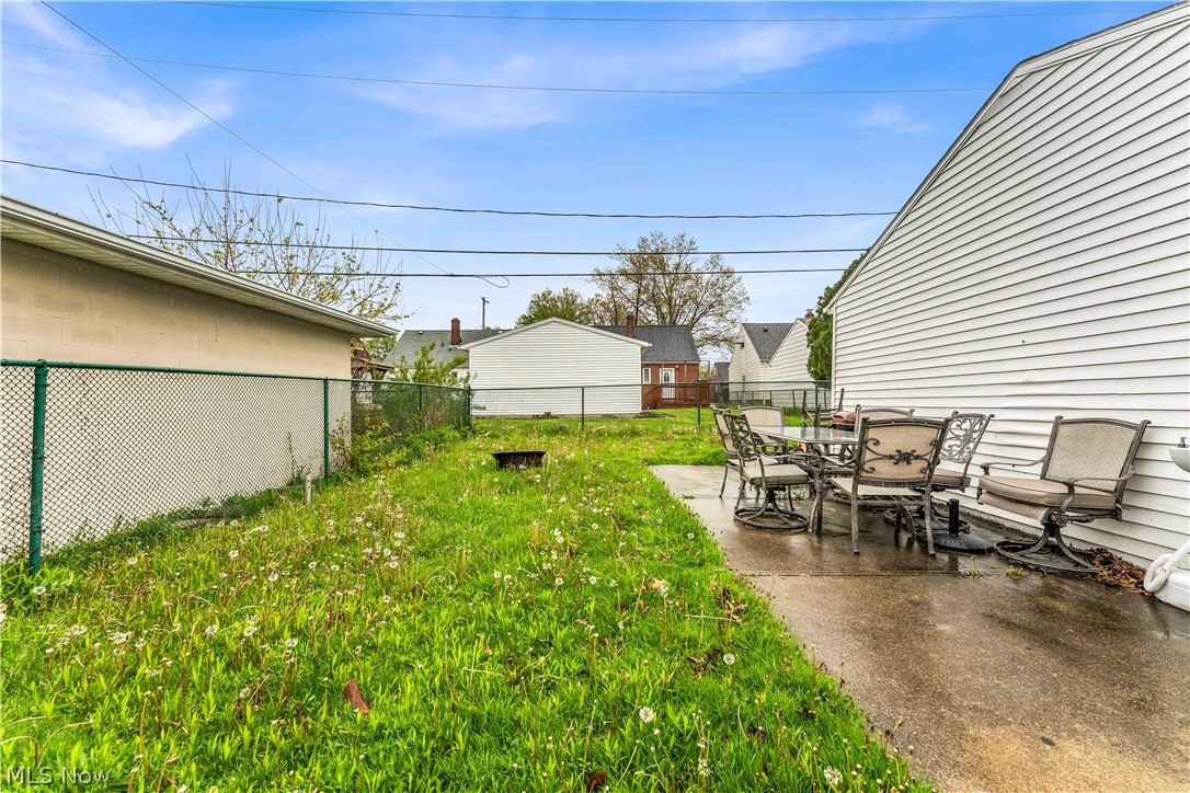 927 E 216th Street Euclid OH 44119