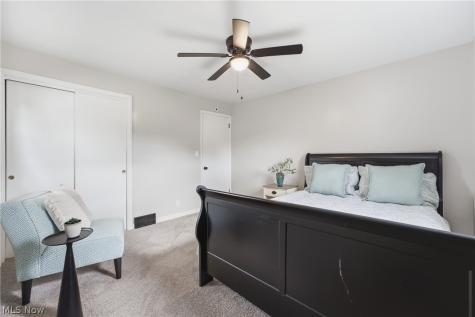 1319 18th Street NW Canton OH 44703