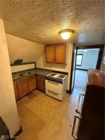 1010 5th Avenue Akron OH 44306