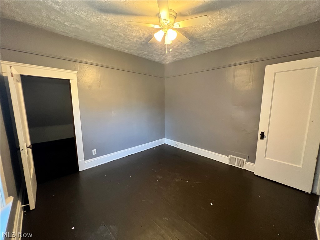 1910 Mayview Avenue Cleveland OH 44109
