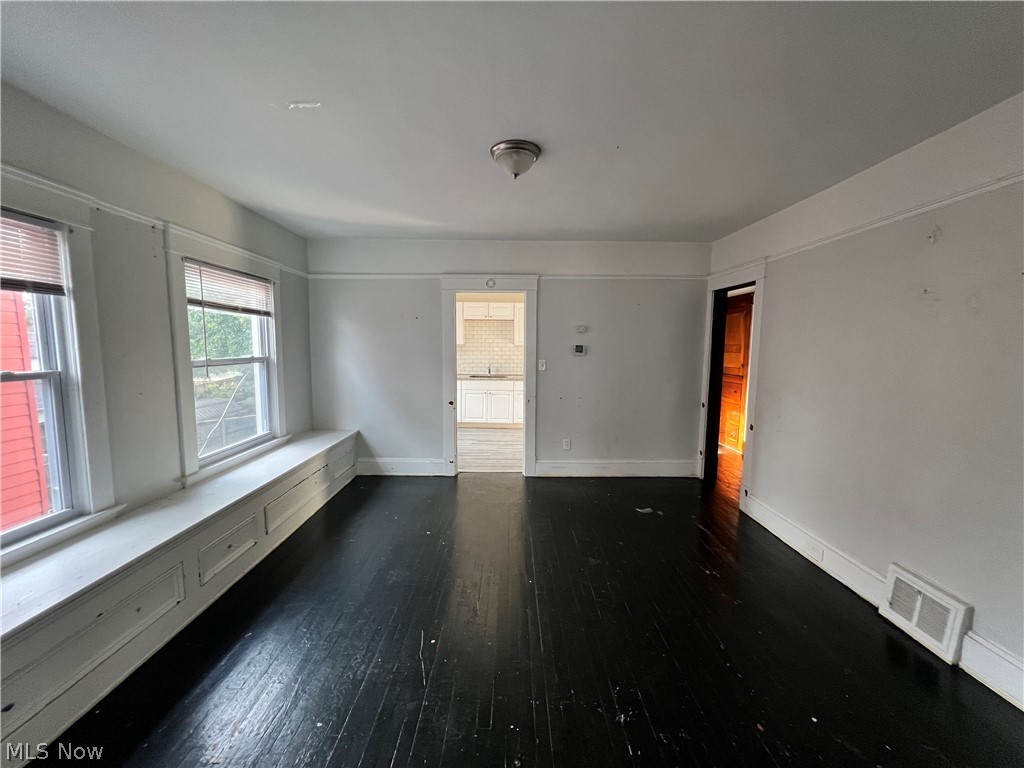 1910 Mayview Avenue Cleveland OH 44109