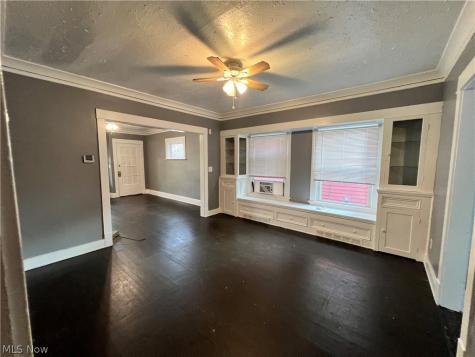 1910 Mayview Avenue Cleveland OH 44109