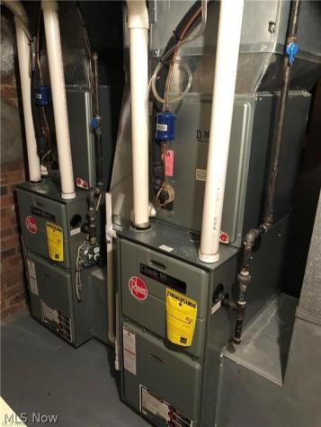 927 E 216th Street Euclid OH 44119