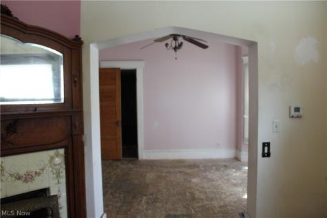 3261 Scranton Road Cleveland OH 44109
