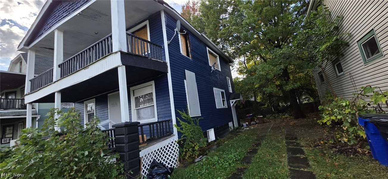 13614 Benwood Avenue Cleveland OH 44105