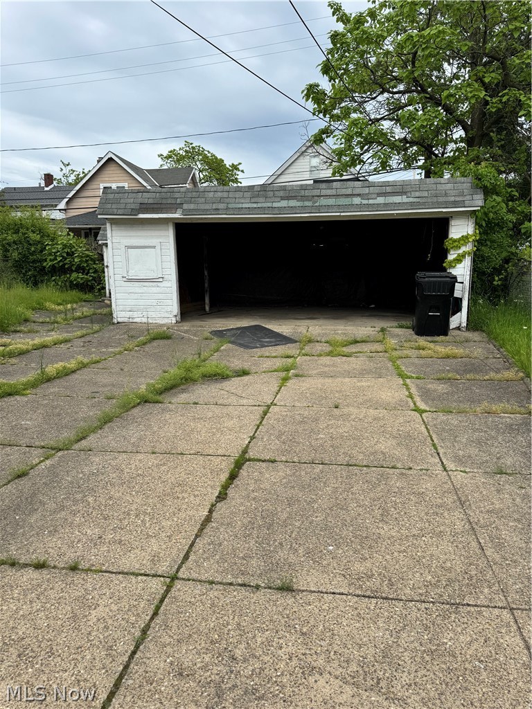 3455 E 142nd Street Cleveland OH 44120