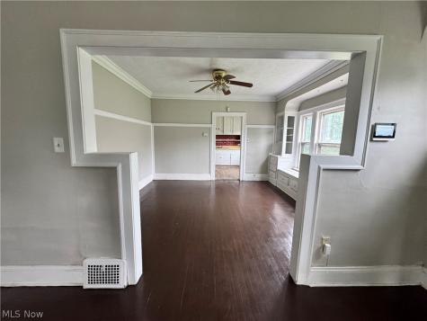 3455 E 142nd Street Cleveland OH 44120