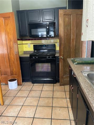 1283 W 89th Street Cleveland OH 44102