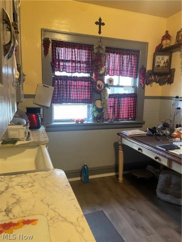 1283 W 89th Street Cleveland OH 44102