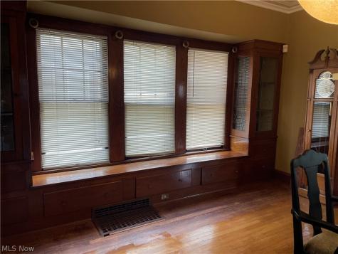 1283 W 89th Street Cleveland OH 44102