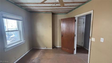 756 Brown Street Akron OH 44311