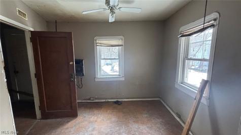756 Brown Street Akron OH 44311