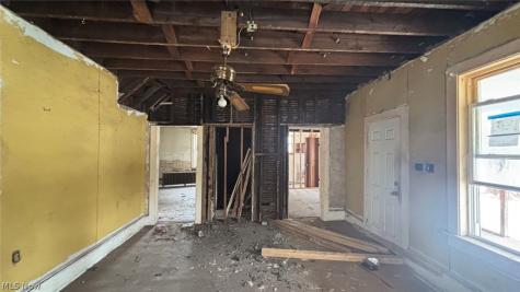 756 Brown Street Akron OH 44311