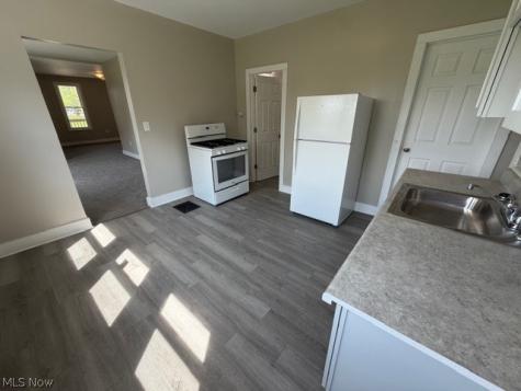 1427 E 92nd Street Cleveland OH 44106