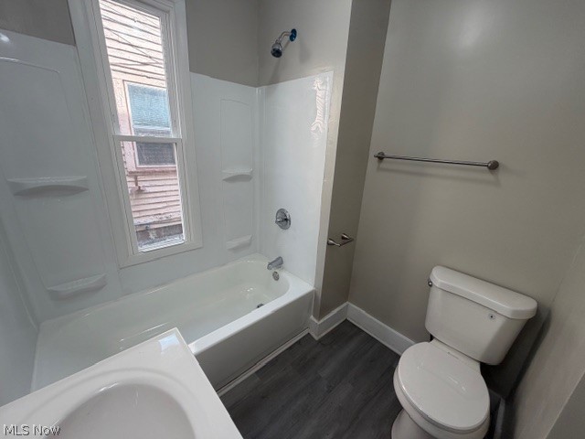 1427 E 92nd Street Cleveland OH 44106