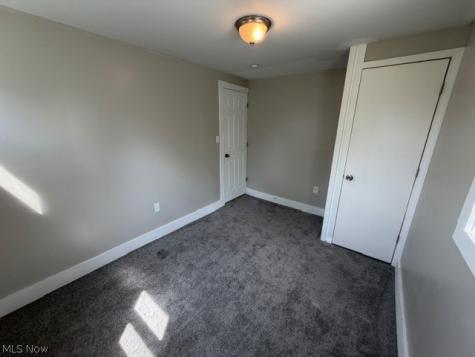 1427 E 92nd Street Cleveland OH 44106