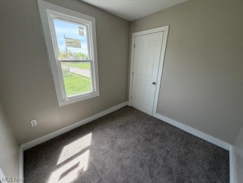 1427 E 92nd Street Cleveland OH 44106