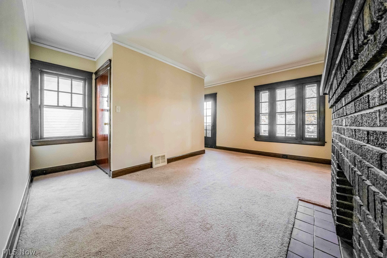 1674-76 Lincoln Avenue Lakewood OH 44107