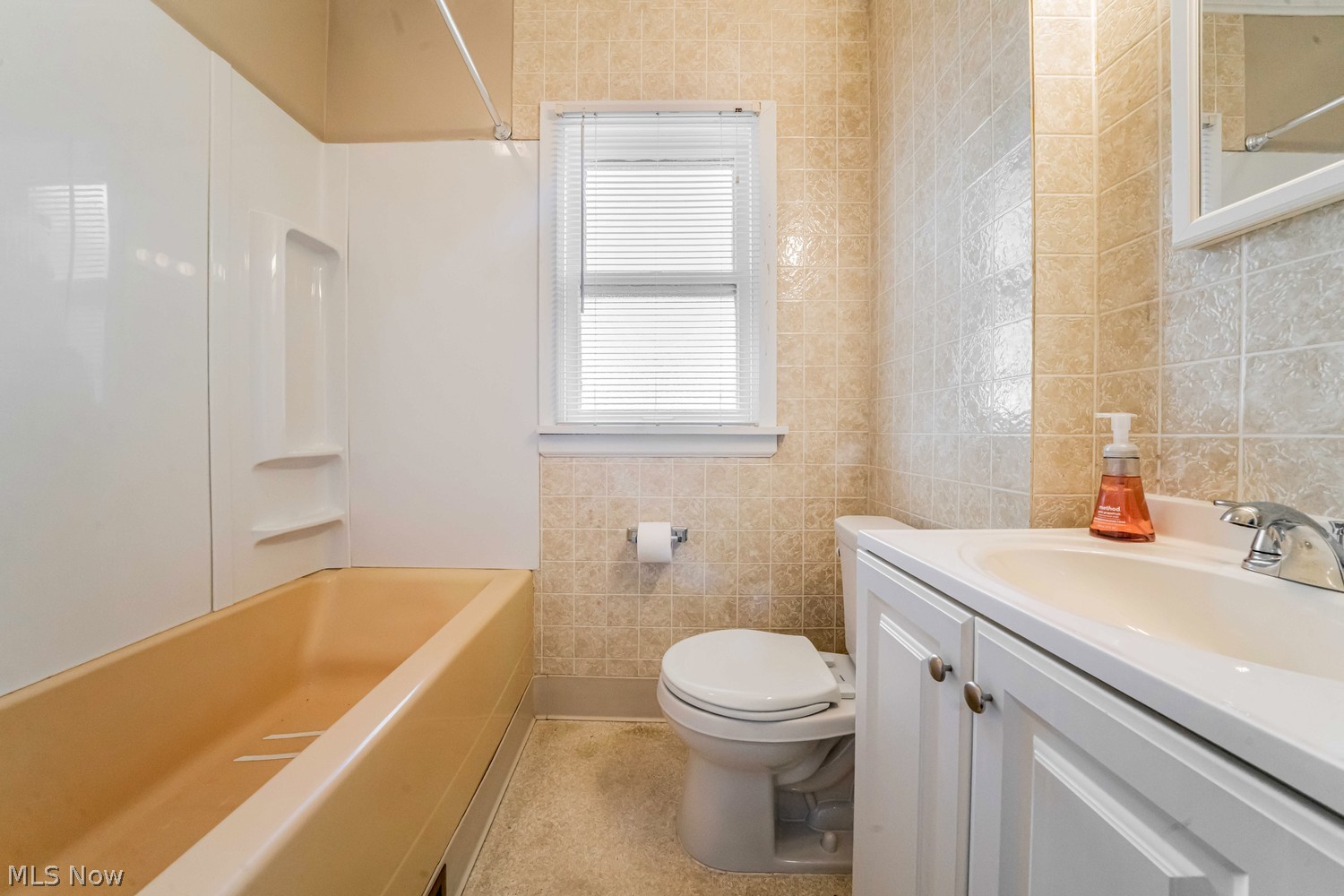 1674-76 Lincoln Avenue Lakewood OH 44107
