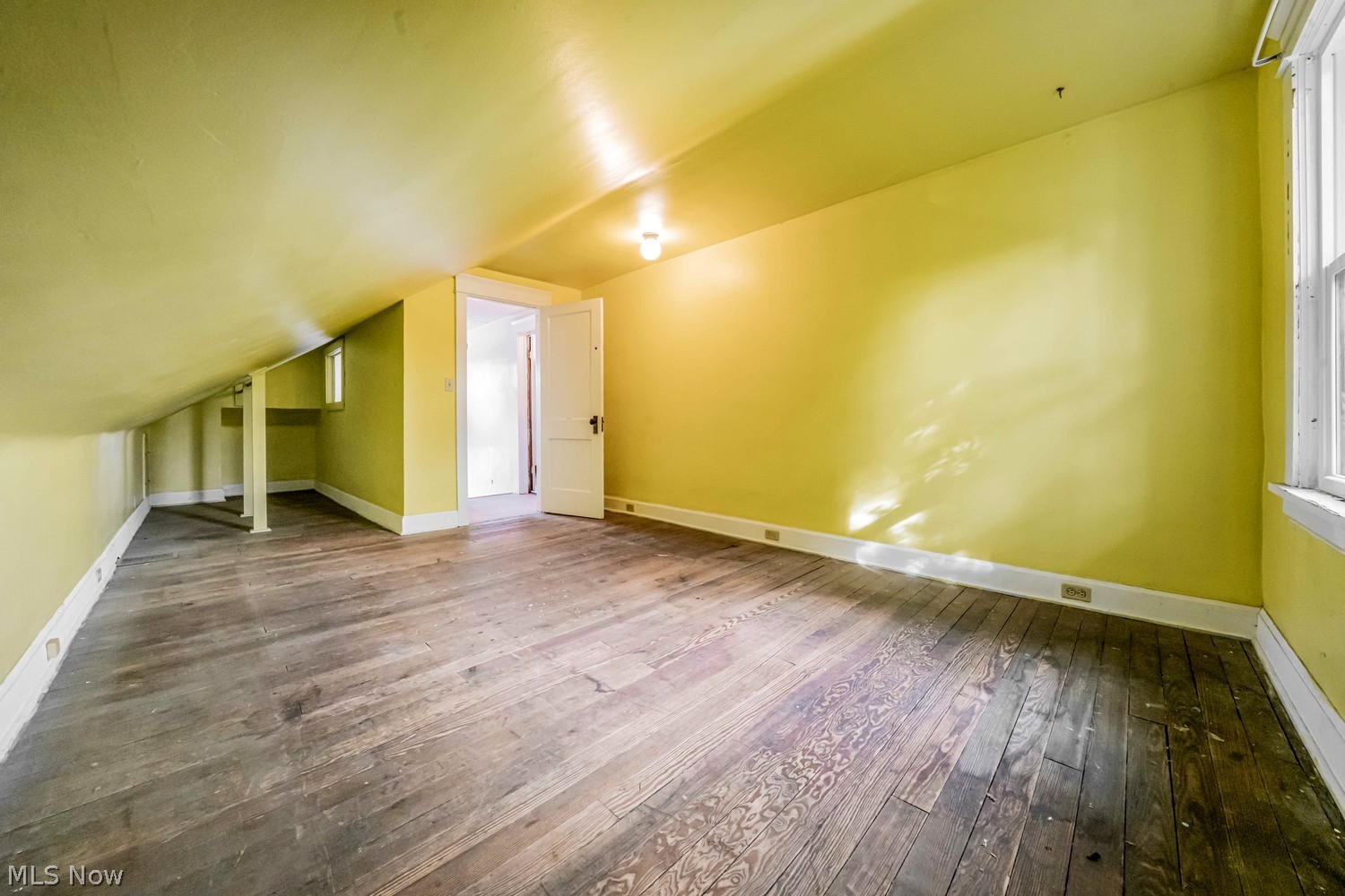 1674-76 Lincoln Avenue Lakewood OH 44107