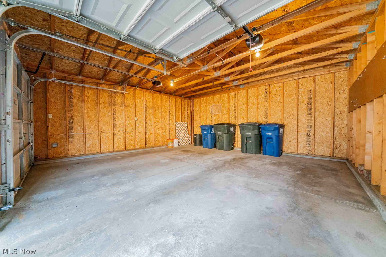 1674-76 Lincoln Avenue Lakewood OH 44107