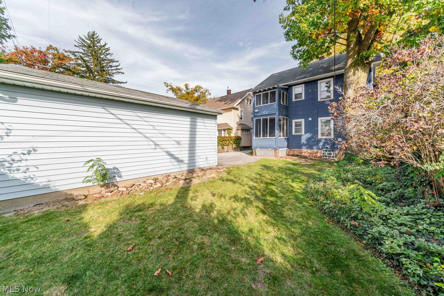 1674-76 Lincoln Avenue Lakewood OH 44107