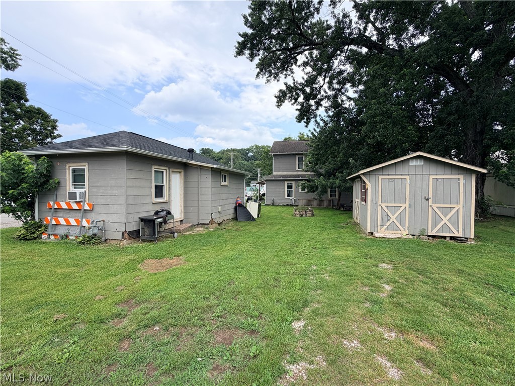 209 S Main Street Killbuck OH 44637